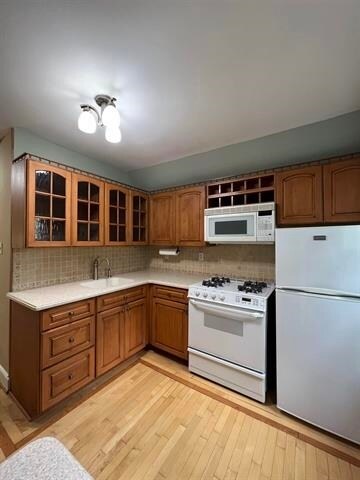 Building Photo - 53 Hudson Pl