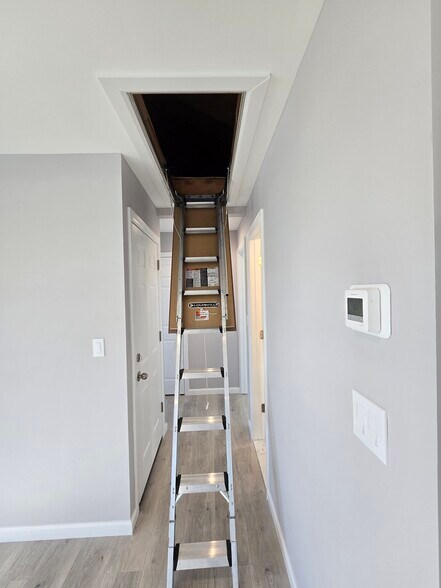 Private Attic Access - 42 Parkway Blvd