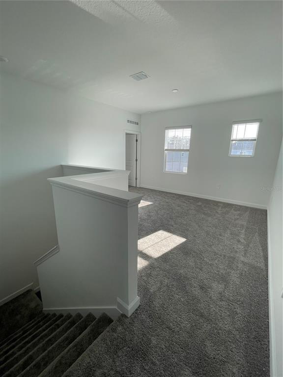 Building Photo - 5267 Dagenham Dr