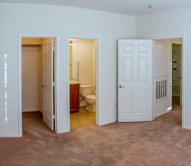 Building Photo - 1251 Whitney Ranch Pkwy