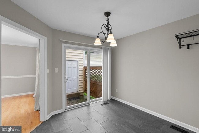 Building Photo - 20303 Marketree Pl