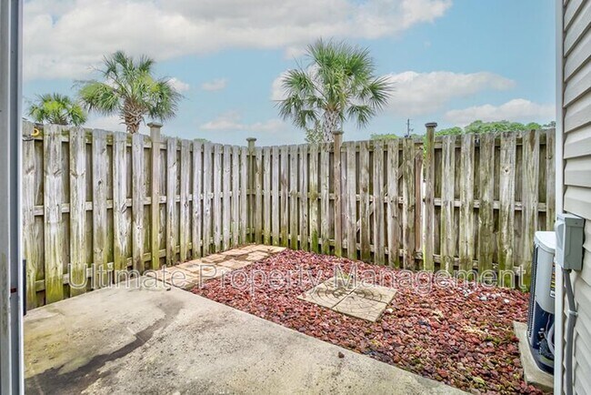 Building Photo - 4563 Exuma Ln