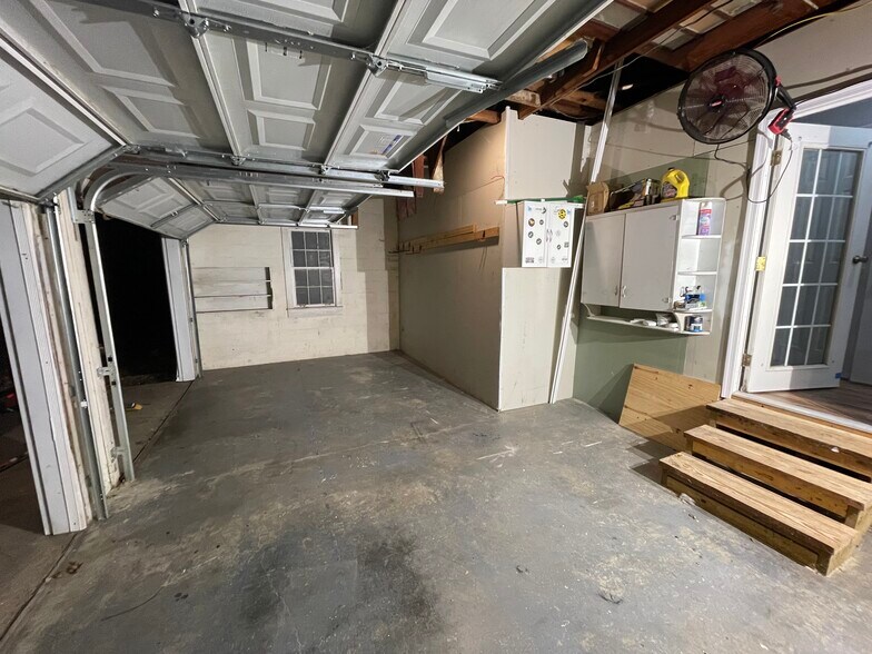 Building Photo - 3801 Seaford Rd