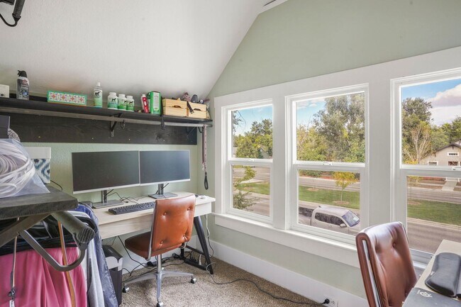 Building Photo - Charming Home Near Colorado College – Walk to Downtown & Trails!