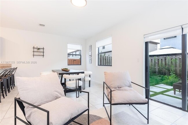 Building Photo - 25128 SW 113th Pl