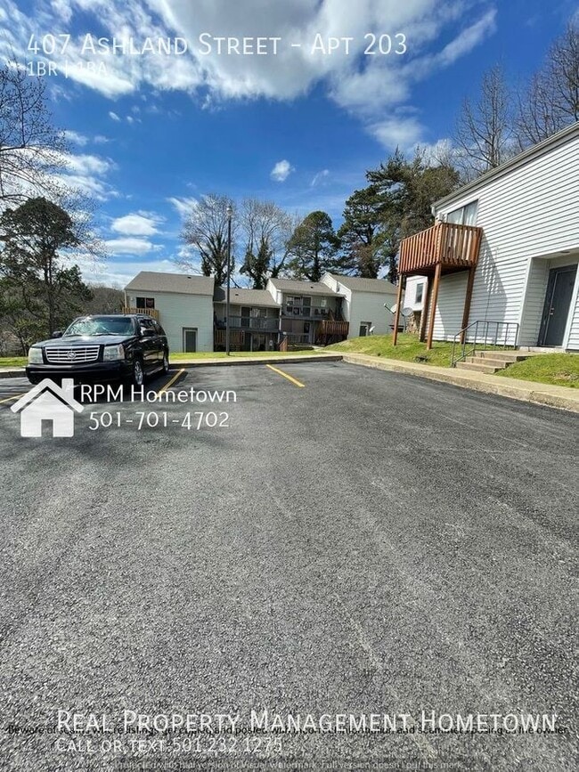 Building Photo - 407 Ashland St