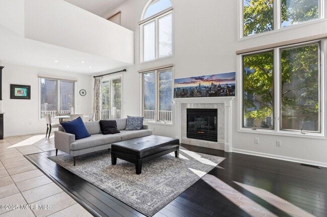 Building Photo - 211 Piper's Landing Ct