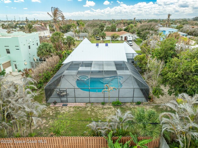 Building Photo - 212 3rd Ave