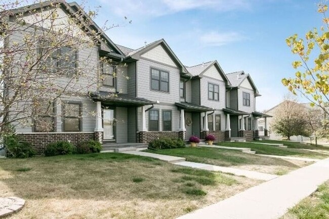 Building Photo - $2,100 | 3 Bedroom, 2.5 Bathroom Townhouse | No Pets | Available for an August 1st, 2026 Move In!