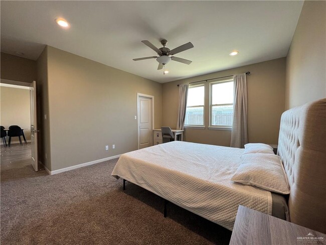 Building Photo - 32 Paseo De La Tranquilidad