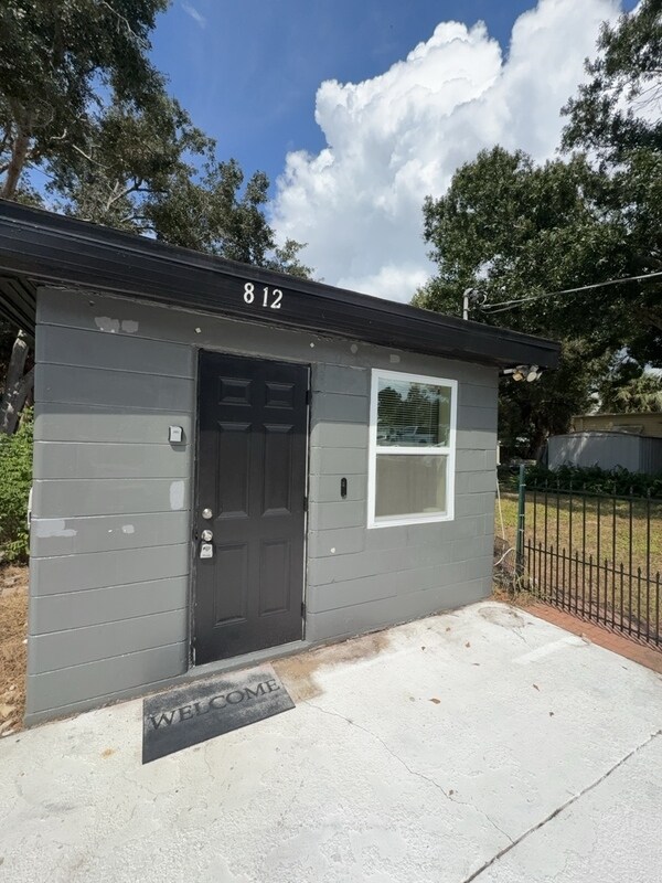 Building Photo - 812 Padua Ct