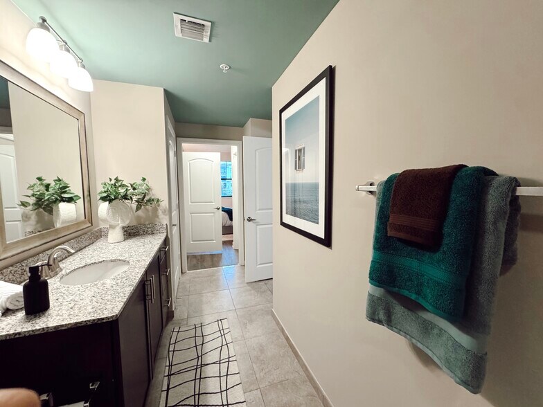 Building Photo - 4351 NW 114th Path