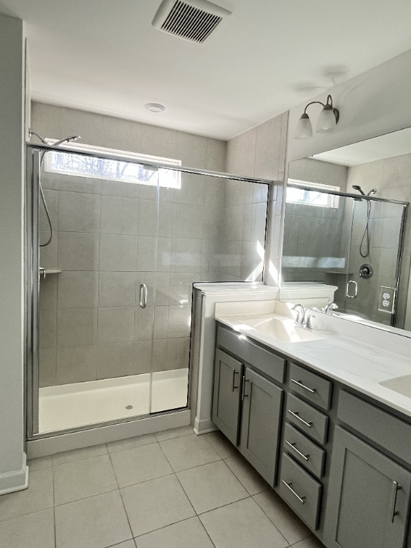 Building Photo - 135 Orvis Dr