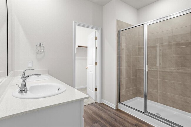 Building Photo - 109 Zinnia Ln