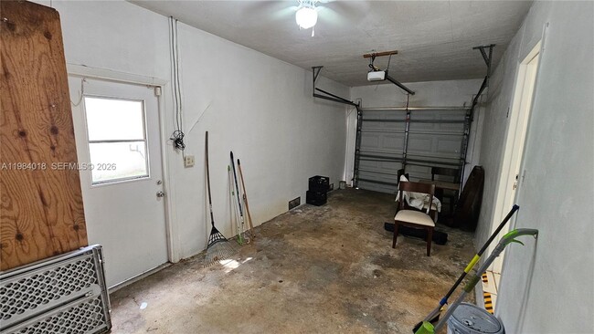 Building Photo - 2320 SW 105th St