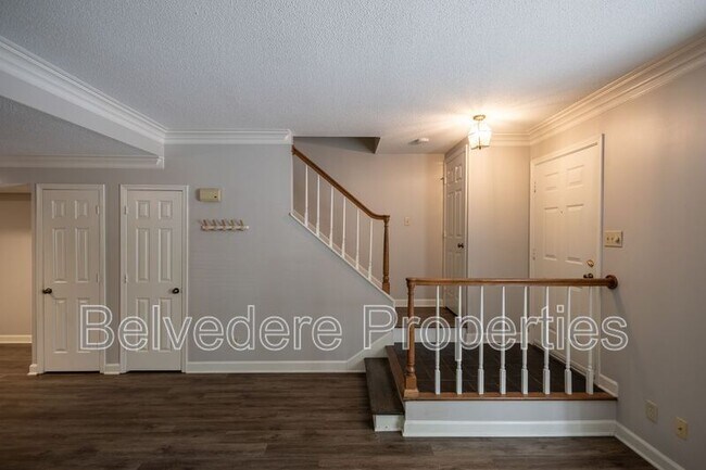 Building Photo - 102-F Wafco Ln