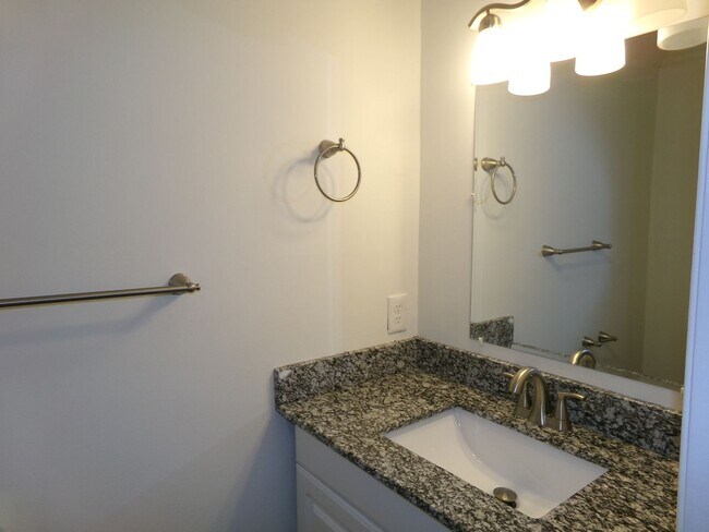 Building Photo - Robinhood and Peace Haven area