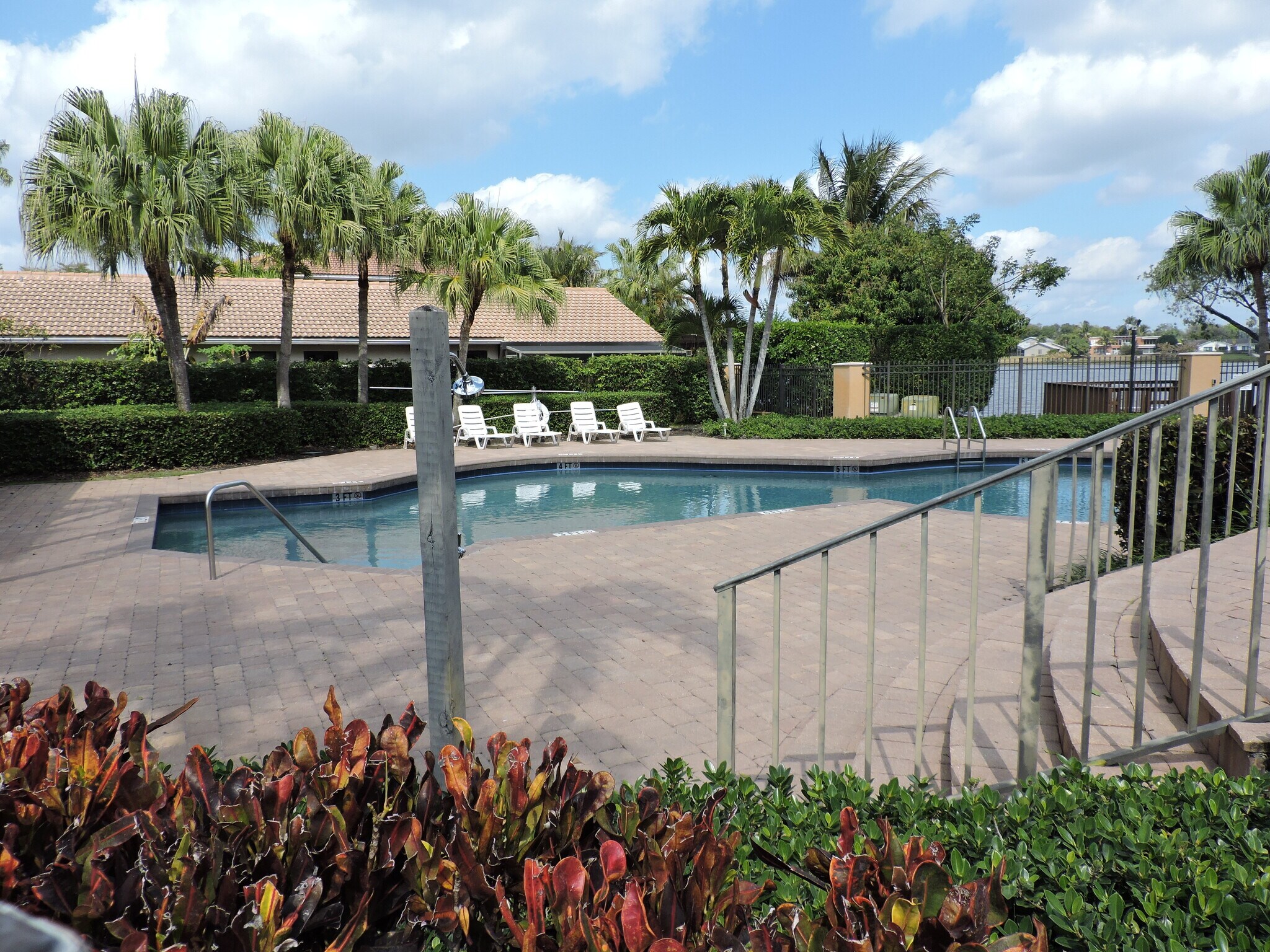 Building Photo - 1708 Pierside Cir