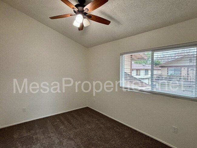 Building Photo - 2158 S Mountain Ave