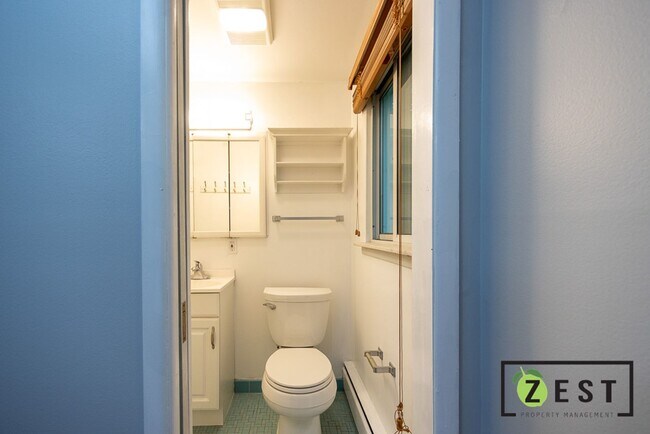 Building Photo - OPEN HOUSE Thursday August 29th 5-6pm