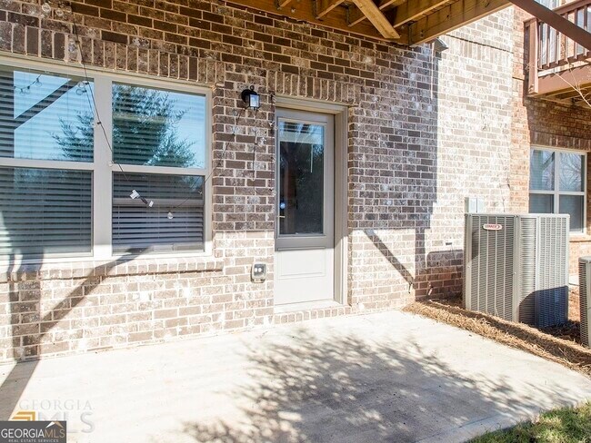 Building Photo - 5338 Terrace Bend Pl