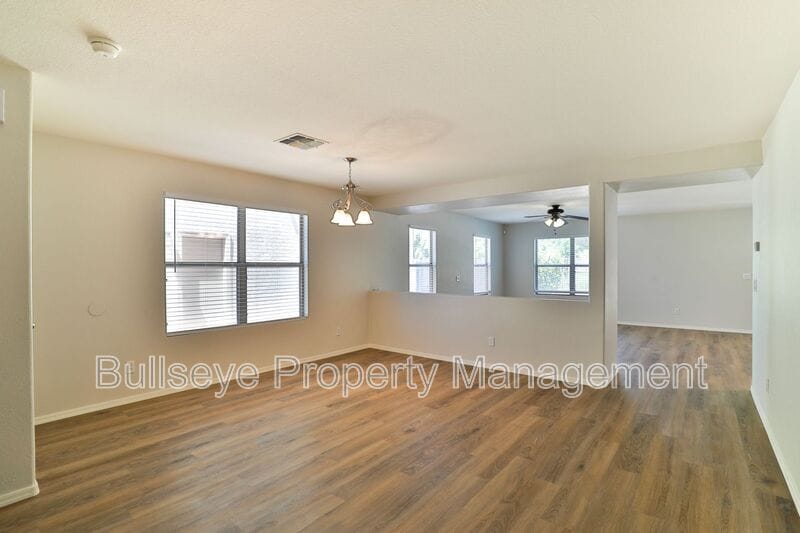 Building Photo - 2783 S Sailors Way
