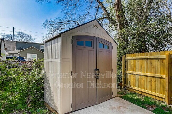 Building Photo - 1113 Park St