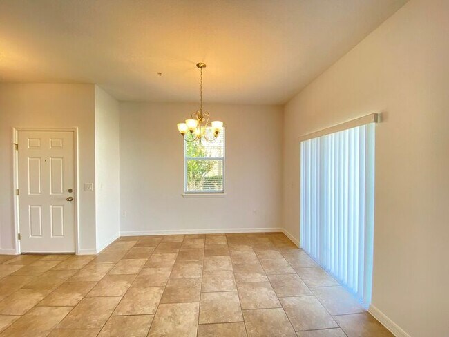 Building Photo - 6558 S Goldenrod Rd