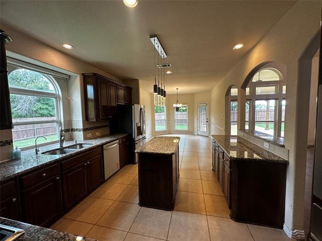 Building Photo - 14524 Marigold Dr