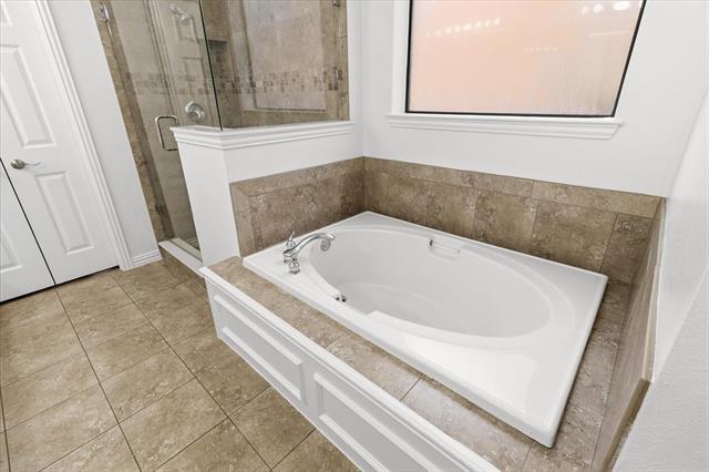 Building Photo - 713 Chandler Ct