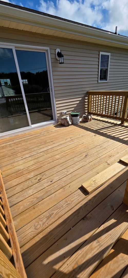 Building Photo - Brand New House Close to the Bay!