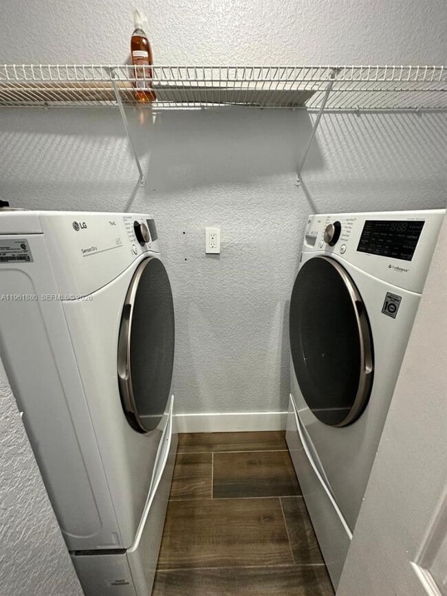 Building Photo - 14307 SW 120th Ct