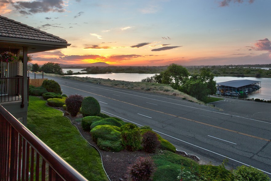 Evergreen Ridge Apartments 1775 Columbia Park Trl Richland WA 99352