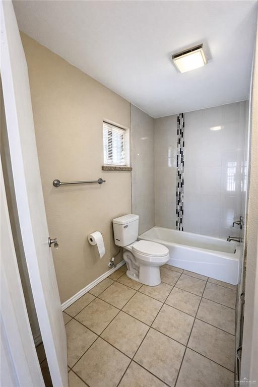 Building Photo - 13 South Dr