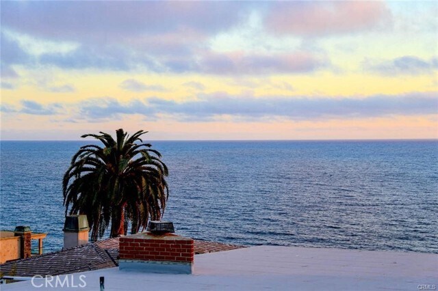 Building Photo - 31676 Seacove Dr