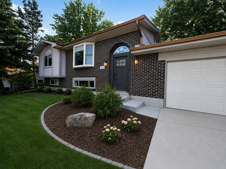 Building Photo - 2620 Penacho Cir