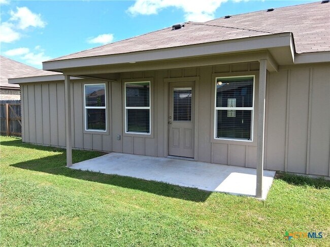 Building Photo - 3010 Privet Dr