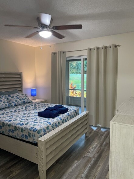 Building Photo - 244 Coral Reef Ct N