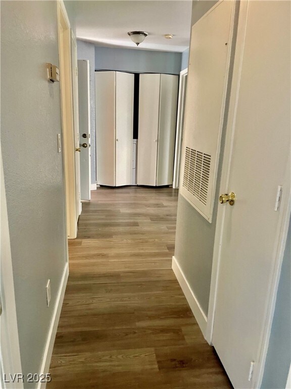 Building Photo - 6881 Tamarus St