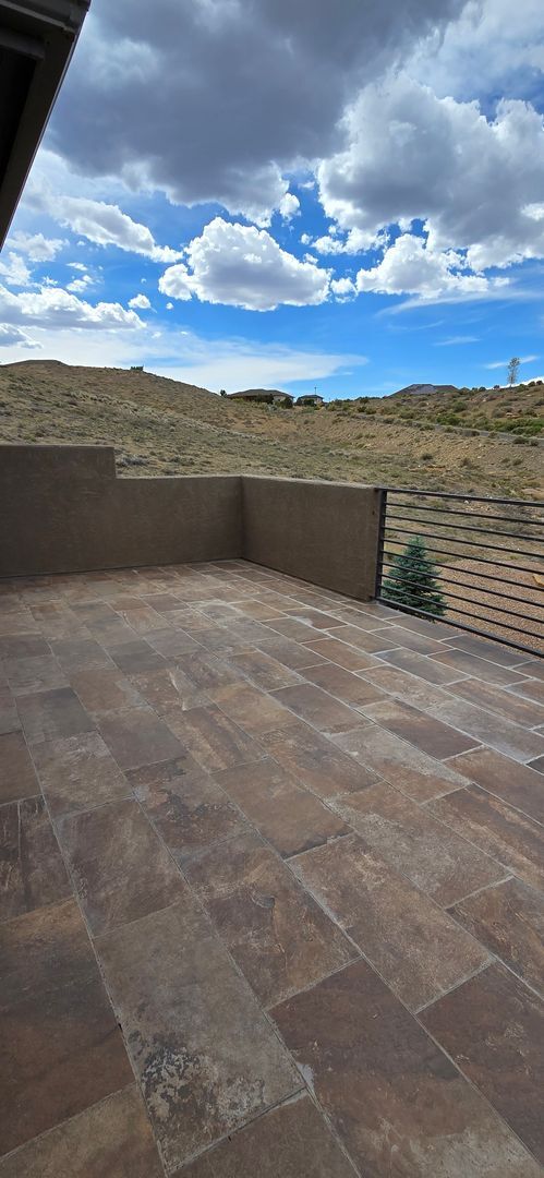 Building Photo - Stunning 3-BR Home with Views, Upgrades, & Oversized Garage!