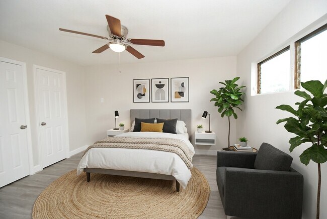 Building Photo - 2515 Yoakum Blvd