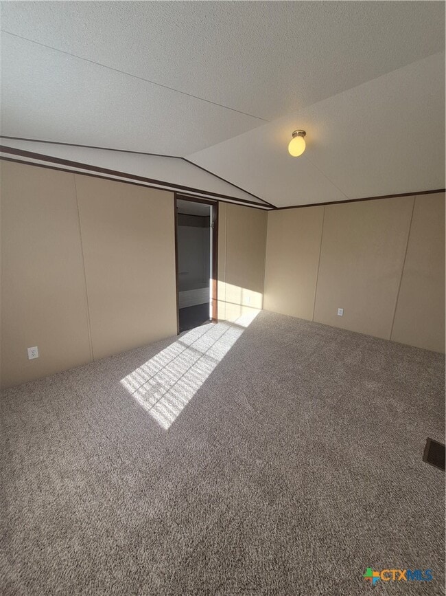 Building Photo - 1911 Wald Rd