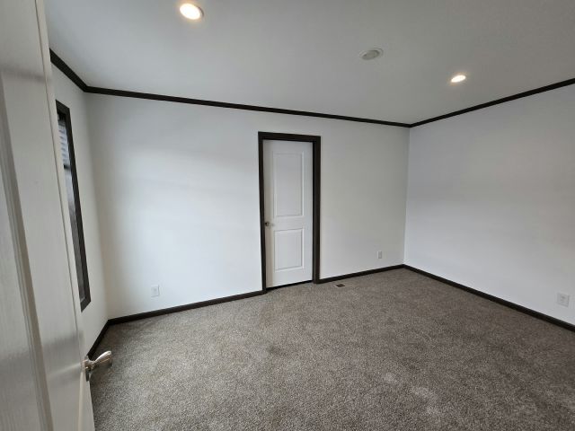 Building Photo - 369 Brutus Dr
