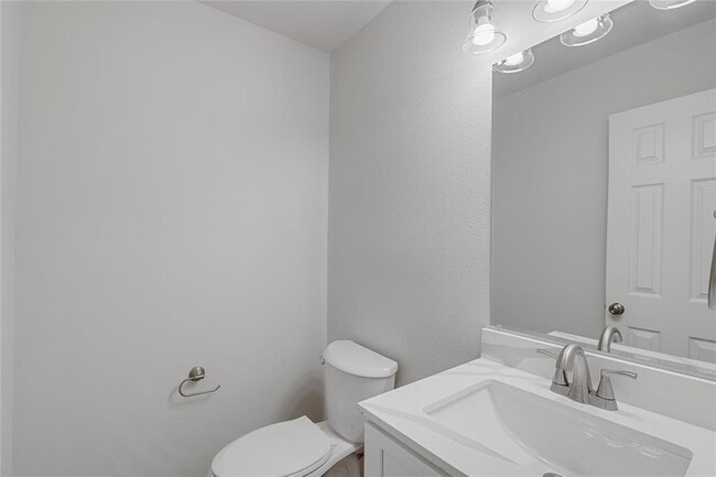 Building Photo - 6727 Shelby Oaks Dr