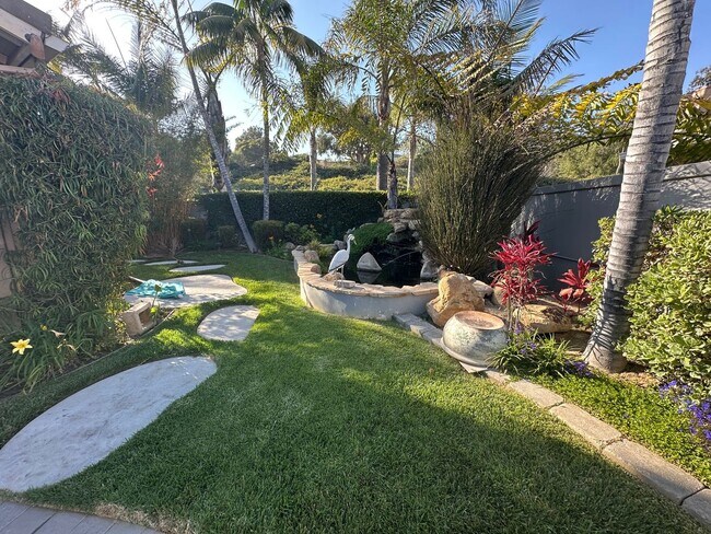 Building Photo - Exquisite Vina Del Mar home in Spanish Hills