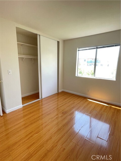Building Photo - 3565 Linden Ave