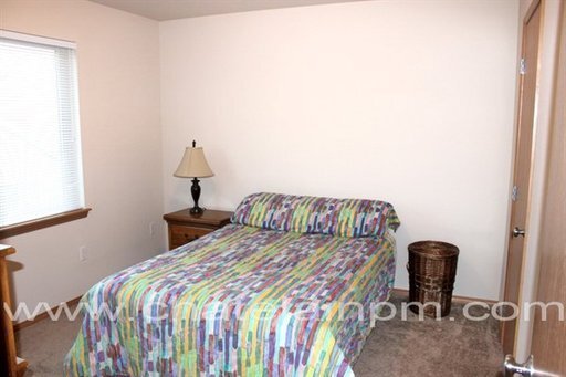 Building Photo - Beautiful 4 bdrm in highly desired Horizon...