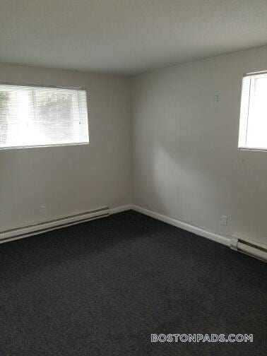 Building Photo - 5 Waldemar Ave