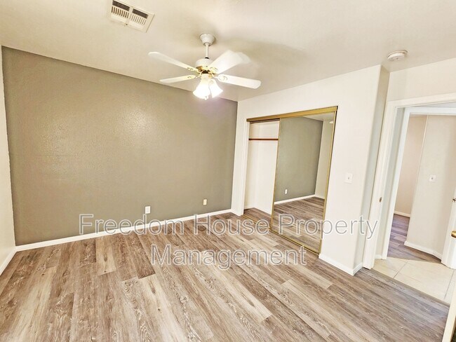 Building Photo - 1381 Ogallala St