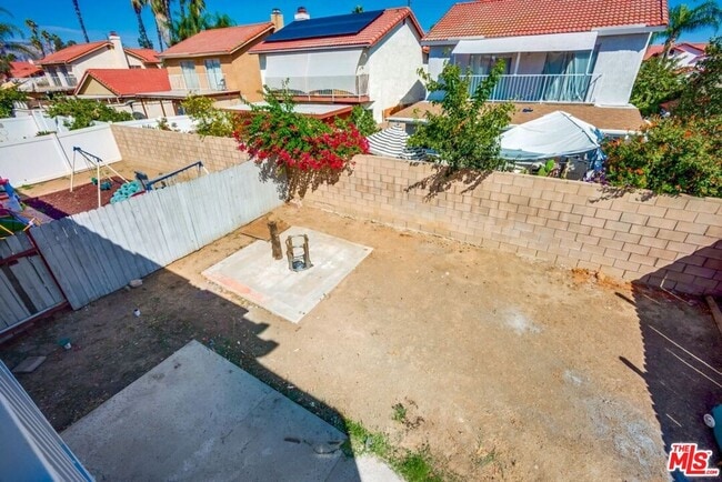 Building Photo - 13088 Tonikan Dr